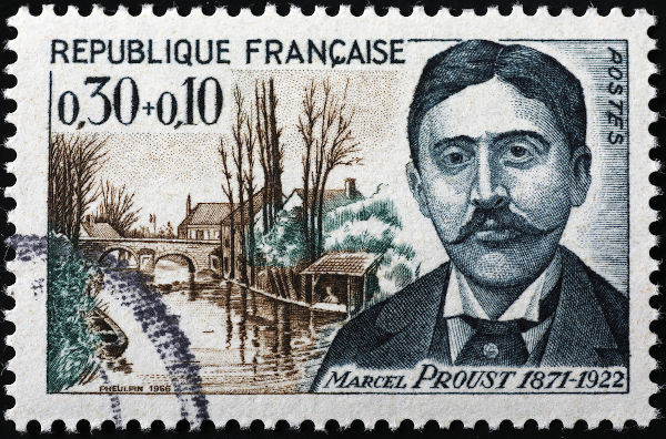 Selo impresso em homenagem a Marcel Proust, um dos principais representantes do modernismo francês. [1]
